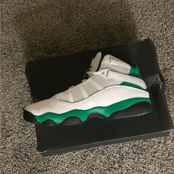 Mens 10.5 Jordan 6 rings lucky green like new - Picture 2 of 4